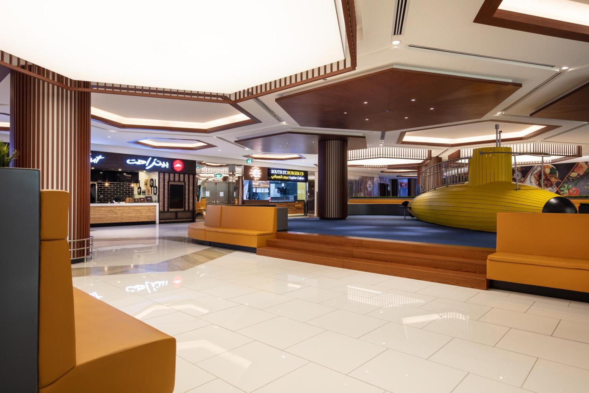 فندق سيتي سنتر روتانا الدوحة المظهر الخارجي الصورة The interior of the terminal