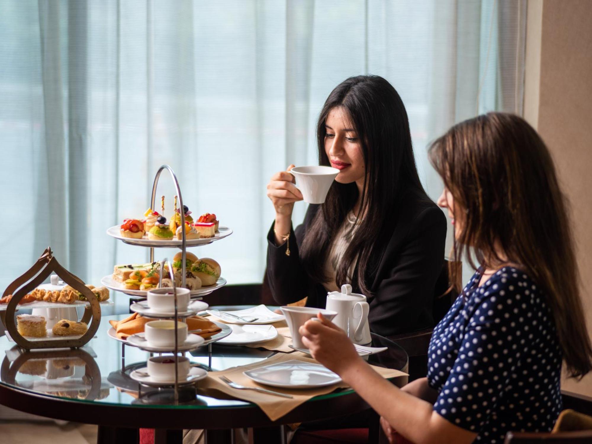 فندق سيتي سنتر روتانا الدوحة المظهر الخارجي الصورة Afternoon tea