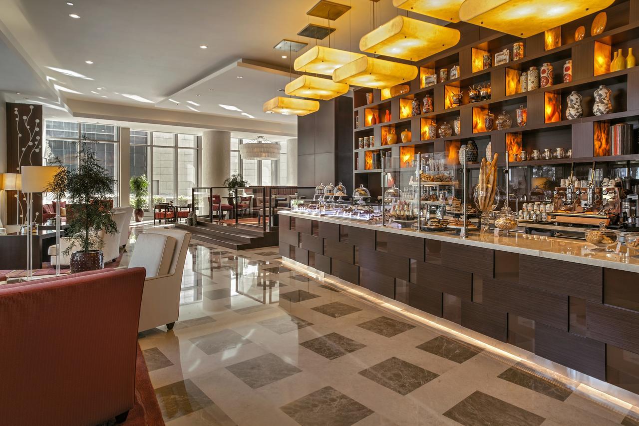 فندق سيتي سنتر روتانا الدوحة المظهر الخارجي الصورة The lobby bar