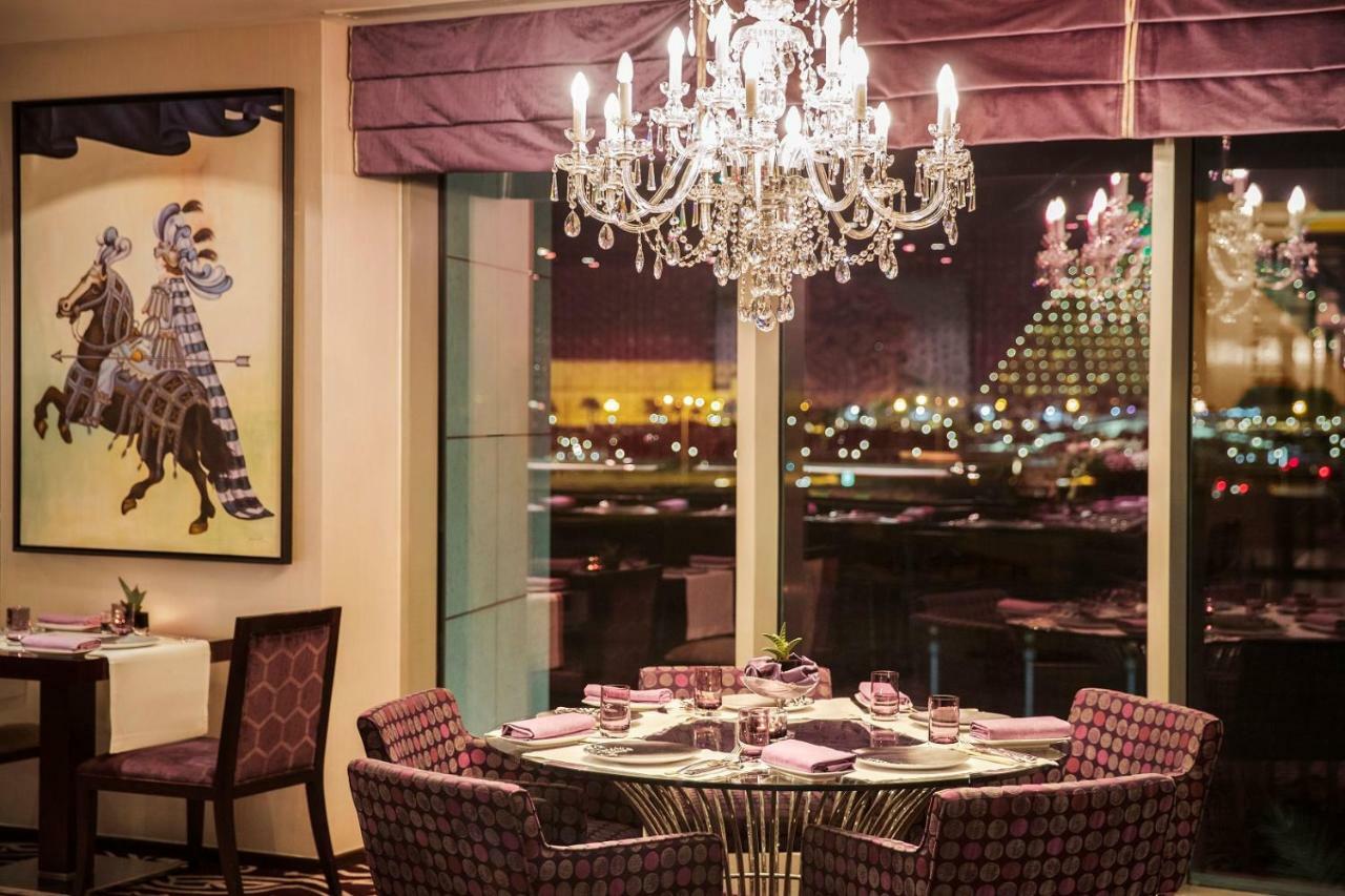 فندق سيتي سنتر روتانا الدوحة المظهر الخارجي الصورة The restaurant